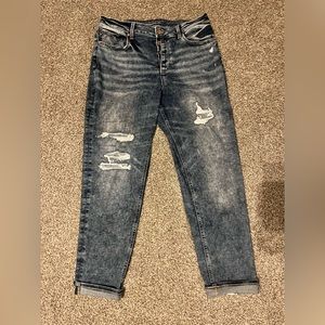 Maurice’s Brand Distressed Boyfriend fit— size 14 regular. $15